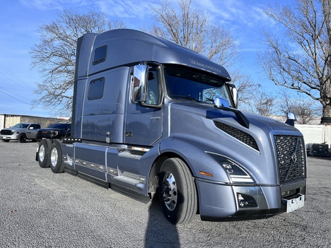 NEW 2025 VOLVO VNL64T860 SLEEPER TRUCK #$vid
