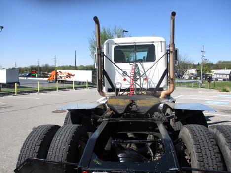 USED 2018 MACK CHU613 TANDEM AXLE DAYCAB TRUCK #$vid