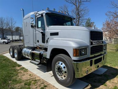 NEW 2024 MACK PINNACLE 64T SLEEPER TRUCK #$vid