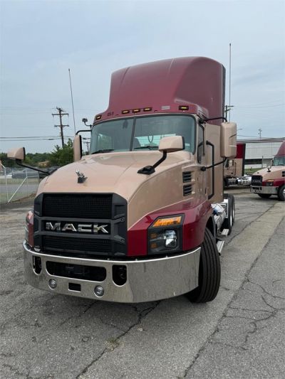 NEW 2025 MACK ANTHEM 64T DAYCAB TRUCK #$vid