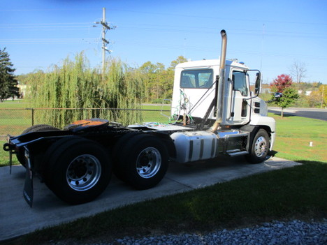 USED 2022 MACK AN64T TANDEM AXLE DAYCAB TRUCK #$vid