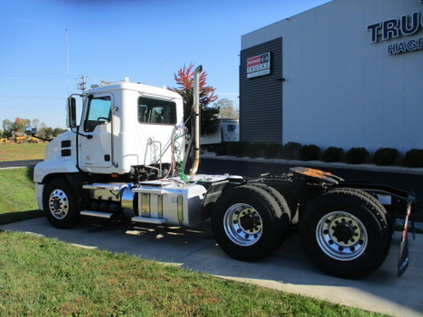 USED 2022 MACK AN64T TANDEM AXLE DAYCAB TRUCK #$vid