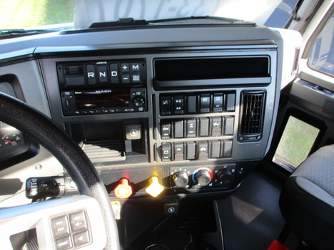 USED 2022 MACK AN64T TANDEM AXLE DAYCAB TRUCK #$vid