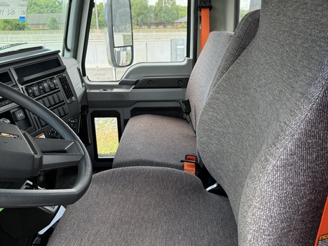 NEW 2025 MACK MD6 SERVICE - UTILITY TRUCK #$vid