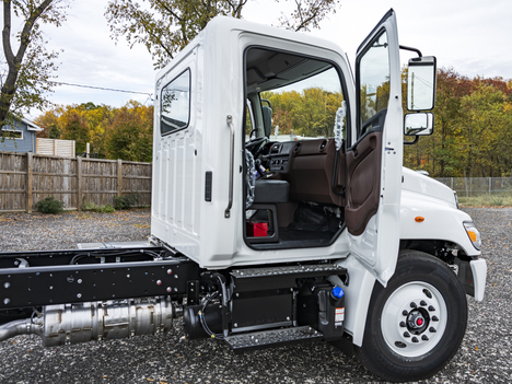 NEW 2025 HINO L6 BOX VAN TRUCK #$vid