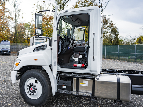 NEW 2025 HINO L6 BOX VAN TRUCK #$vid