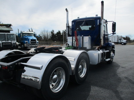 USED 2020 MACK AN64T TANDEM AXLE DAYCAB TRUCK #$vid
