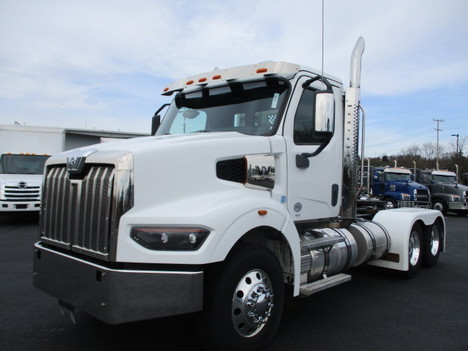 USED 2022 WESTERN STAR 49X TANDEM AXLE DAYCAB TRUCK #$vid