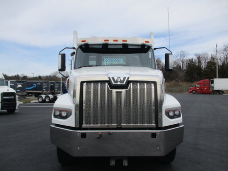 USED 2022 WESTERN STAR 49X TANDEM AXLE DAYCAB TRUCK #$vid