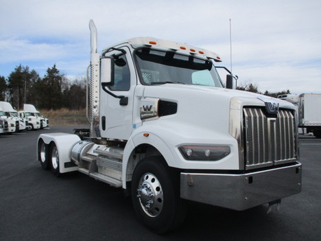 USED 2022 WESTERN STAR 49X TANDEM AXLE DAYCAB TRUCK #$vid