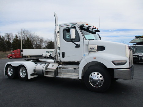 USED 2022 WESTERN STAR 49X TANDEM AXLE DAYCAB TRUCK #$vid