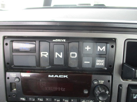 USED 2020 MACK AN64T TANDEM AXLE DAYCAB TRUCK #$vid