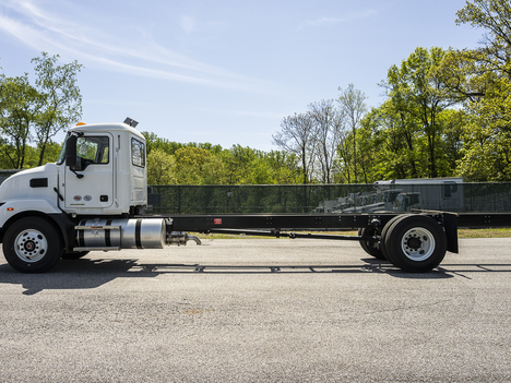 NEW 2026 MACK MD6 CAB CHASSIS TRUCK #$vid