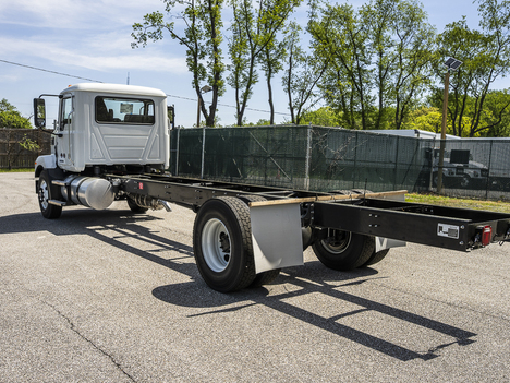 NEW 2026 MACK MD6 CAB CHASSIS TRUCK #$vid