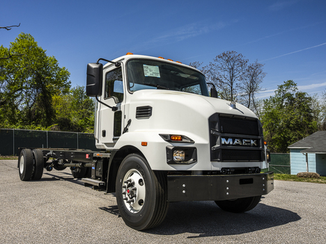 NEW 2026 MACK MD6 CAB CHASSIS TRUCK #$vid