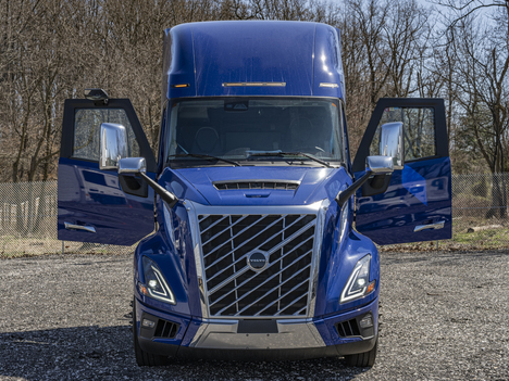NEW 2025 VOLVO VNL860 TANDEM AXLE SLEEPER TRUCK #$vid