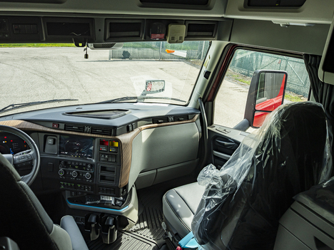 NEW 2025 VOLVO VNL860 TANDEM AXLE SLEEPER TRUCK #$vid
