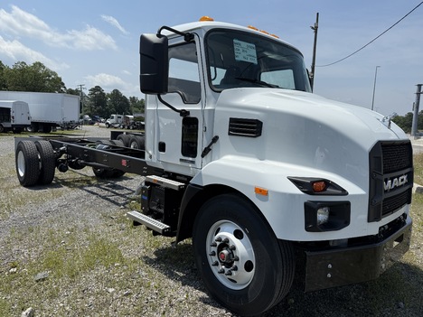 NEW 2026 MACK MD6 FLATBED TRUCK #$vid