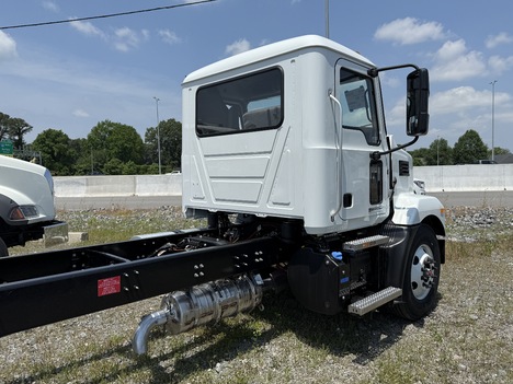 NEW 2026 MACK MD6 FLATBED TRUCK #$vid