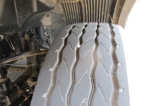 USED 2022 VOLVO VHD84F ROLL-OFF GARBAGE TRUCK #$vid