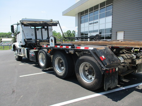 USED 2022 VOLVO VHD84F ROLL-OFF GARBAGE TRUCK #$vid
