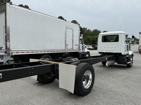 NEW 2026 MACK MD6 CAB CHASSIS TRUCK #$vid