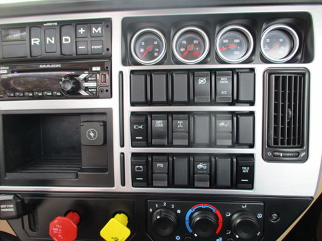 USED 2020 MACK PI64T T/A TAG AXLE DAYCAB TRUCK #$vid