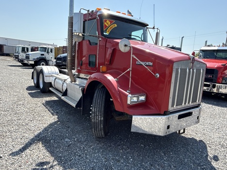 USED 2013 KENWORTH T800 DAYCAB TRUCK #$vid