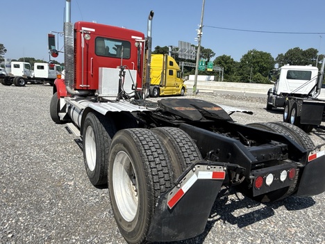 USED 2013 KENWORTH T800 DAYCAB TRUCK #$vid