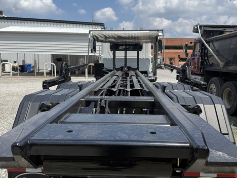 NEW 2025 MACK GRANITE 64B ROLL-OFF GARBAGE TRUCK #$vid