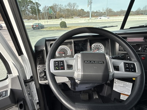 NEW 2026 MACK GRANITE 64B ROLL-OFF GARBAGE TRUCK #$vid