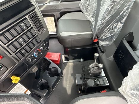 NEW 2026 MACK GRANITE 64B ROLL-OFF GARBAGE TRUCK #$vid