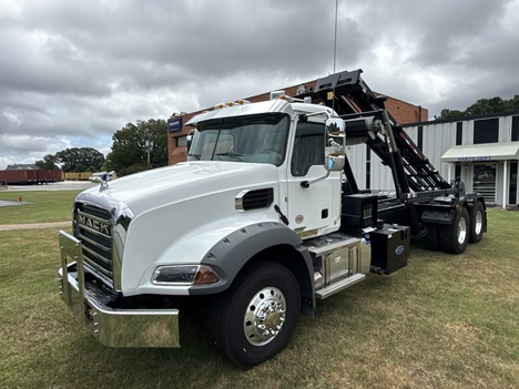 NEW 2025 MACK GRANITE 64B ROLL-OFF GARBAGE TRUCK #$vid