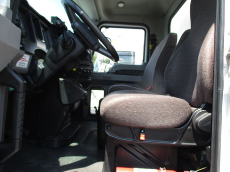 USED 2021 MACK MD6 BOX VAN TRUCK #$vid