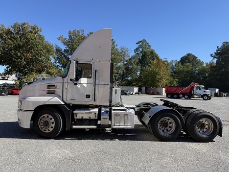 USED 2020 MACK AN64T TANDEM AXLE DAYCAB TRUCK #$vid