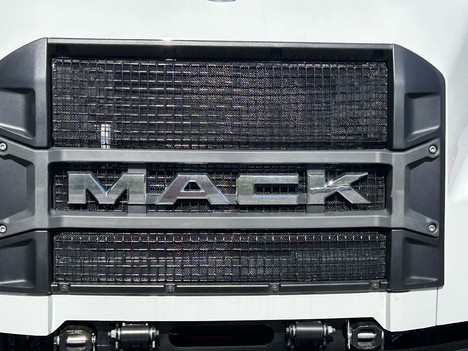 NEW 2026 MACK MD7 REEFER TRUCK #$vid