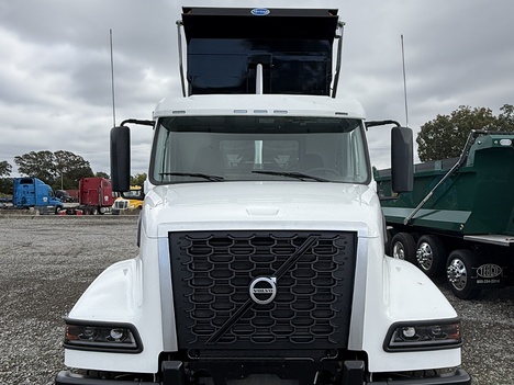 NEW 2026 VOLVO VHD104F 5 AXLE STEEL DUMP TRUCK #$vid