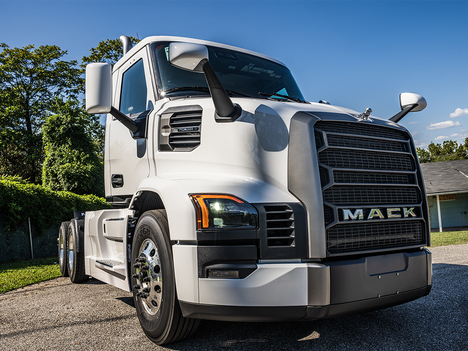 NEW 2026 MACK PIONEER TANDEM AXLE DAYCAB TRUCK #$vid
