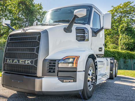 NEW 2026 MACK PIONEER TANDEM AXLE DAYCAB TRUCK #$vid