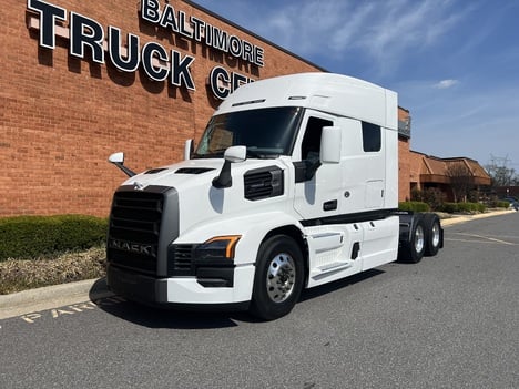 2026 MACK Pioneer Tandem Axle Sleeper #1764 2026 MACK Pioneer Tandem Axle Sleeper #1764