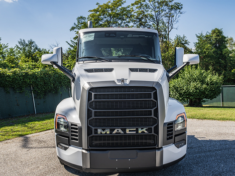 NEW 2026 MACK PIONEER DAYCAB TRUCK #$vid