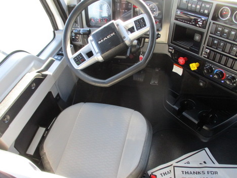 USED 2021 MACK AN64T TANDEM AXLE SLEEPER TRUCK #$vid
