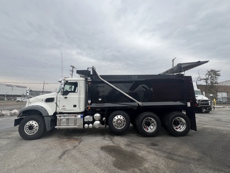 NEW 2026 MACK GR84F TRI-AXLE STEEL DUMP TRUCK #$vid