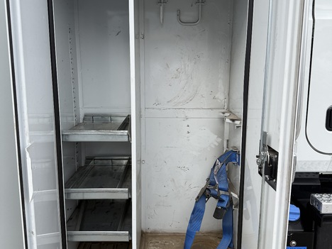 USED 2024 MACK MD6 SERVICE - UTILITY TRUCK #$vid