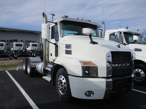 USED 2022 MACK AN64T TANDEM AXLE DAYCAB TRUCK #$vid