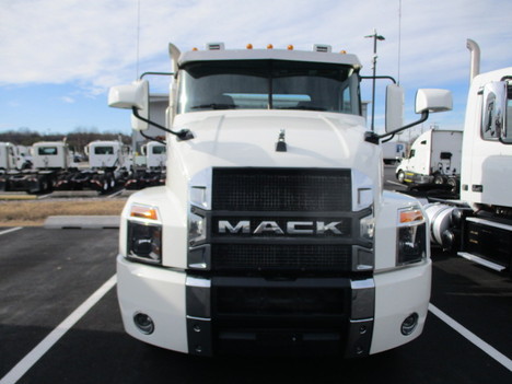 USED 2022 MACK AN64T TANDEM AXLE DAYCAB TRUCK #$vid