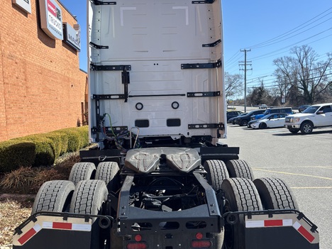 NEW 2027 VOLVO ALL NEW VNL860 TANDEM AXLE SLEEPER TRUCK #$vid