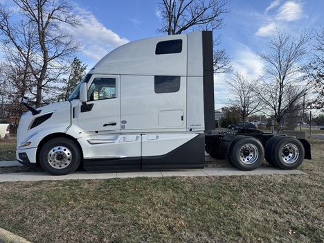 NEW 2027 VOLVO ALL NEW VNL860 TANDEM AXLE SLEEPER TRUCK #$vid