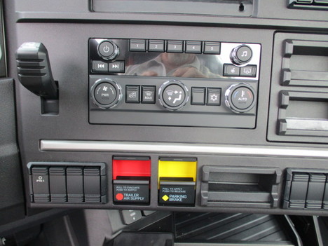 NEW 2027 MACK PIONEER DAYCAB TRUCK #$vid