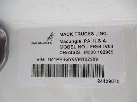 NEW 2027 MACK PIONEER DAYCAB TRUCK #$vid